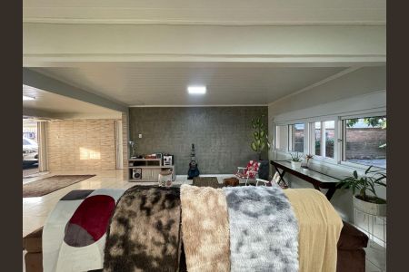Casa à venda com 370m², 4 quartos e 4 vagas