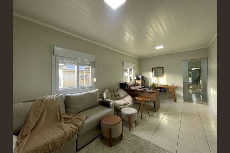 Casa à venda com 370m², 4 quartos e 4 vagas