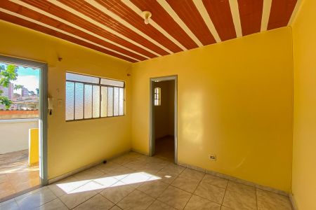 Casa para alugar com 1 quarto, 130m² em Sagrada Família, Belo Horizonte