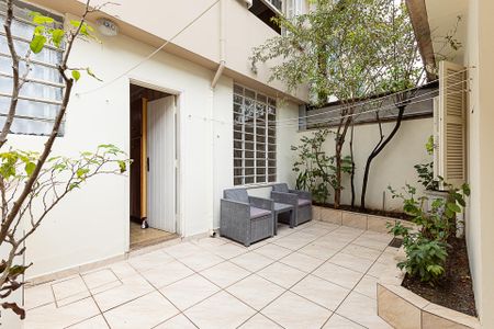Casa para alugar com 128m², 3 quartos e 2 vagasQuintal