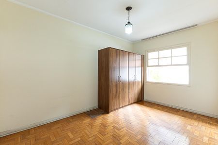 Casa para alugar com 128m², 3 quartos e 2 vagasQuarto 1
