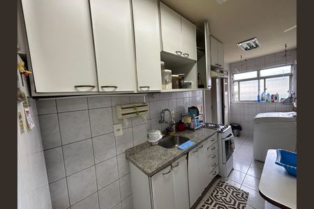 Apartamento para alugar com 57m², 2 quartos e 1 vagaCozinha