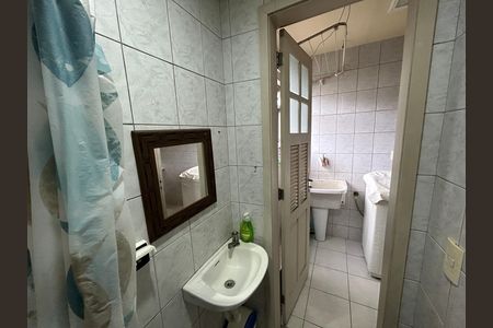 Apartamento para alugar com 57m², 2 quartos e 1 vagaBanheiro de serviço