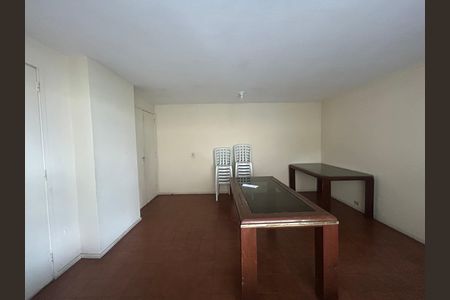Apartamento para alugar com 57m², 2 quartos e 1 vagaÁrea comum - Salão de festas