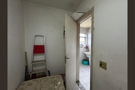 Apartamento para alugar com 57m², 2 quartos e 1 vagaQuarto de Serviço