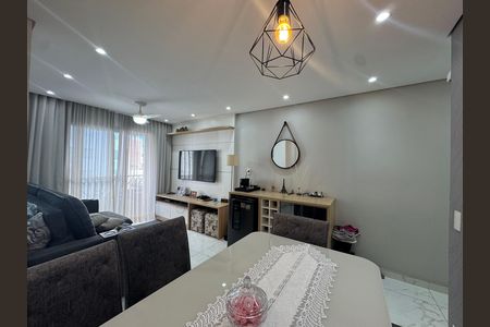 Sala de apartamento à venda com 2 quartos, 67m² em Industrial Autonomistas, Osasco