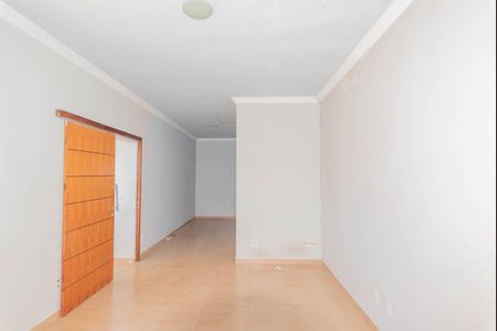 Casa para alugar com 220m², 3 quartos e 4 vagas Casa para alugar com 220m², 3 quartos e 4 vagasSuíte 3