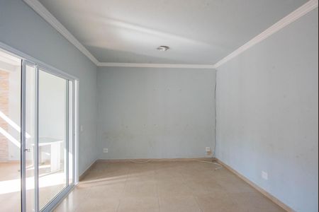 Casa para alugar com 220m², 3 quartos e 4 vagas Casa para alugar com 220m², 3 quartos e 4 vagasSala de Jantar