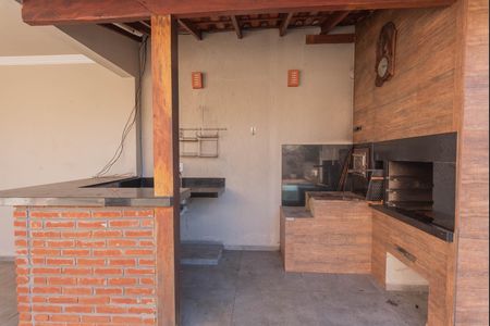 Casa para alugar com 220m², 3 quartos e 4 vagas Casa para alugar com 220m², 3 quartos e 4 vagasChurrasqueira
