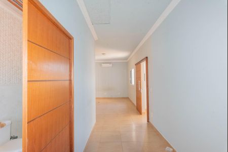 Casa para alugar com 220m², 3 quartos e 4 vagas Casa para alugar com 220m², 3 quartos e 4 vagasSuíte 3