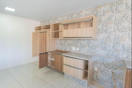 Casa para alugar com 220m², 3 quartos e 4 vagas Casa para alugar com 220m², 3 quartos e 4 vagasCozinha
