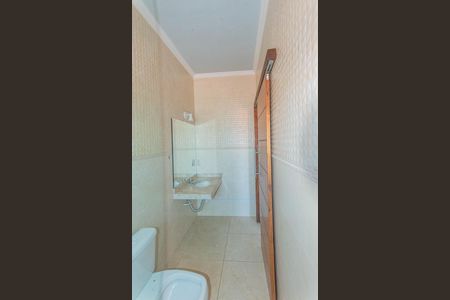 Casa para alugar com 220m², 3 quartos e 4 vagas Casa para alugar com 220m², 3 quartos e 4 vagasBanheiro da Suíte 1