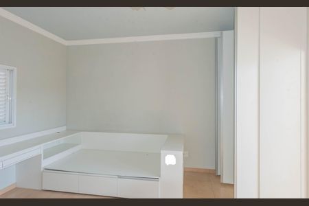 Casa para alugar com 220m², 3 quartos e 4 vagas Casa para alugar com 220m², 3 quartos e 4 vagasSuíte 2