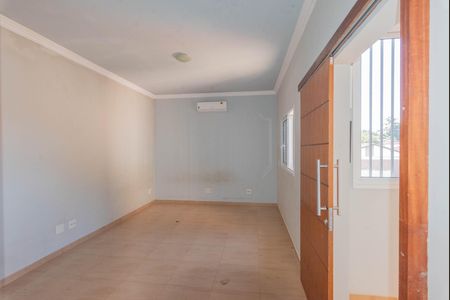 Casa para alugar com 220m², 3 quartos e 4 vagas Casa para alugar com 220m², 3 quartos e 4 vagasSuíte 3