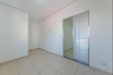 Quarto de kitnet/studio para alugar com 1 quarto, 40m² em Parque Santo Antônio, São Paulo