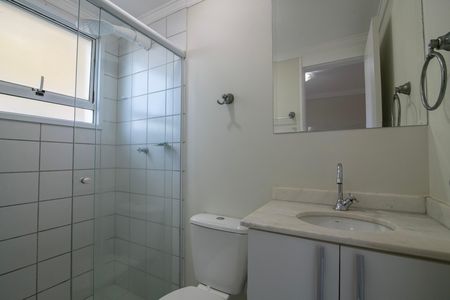 Apartamento para alugar com 70m², 3 quartos e 1 vaga Apartamento para alugar com 70m², 3 quartos e 1 vagaBanheiro do Quarto 3 Suíte