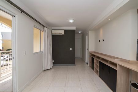 Sala de apartamento para alugar com 3 quartos, 70m² em Jardim São Francisco, Hortolândia