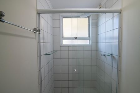 Apartamento para alugar com 70m², 3 quartos e 1 vaga Apartamento para alugar com 70m², 3 quartos e 1 vagaBanheiro do Quarto 3 Suíte