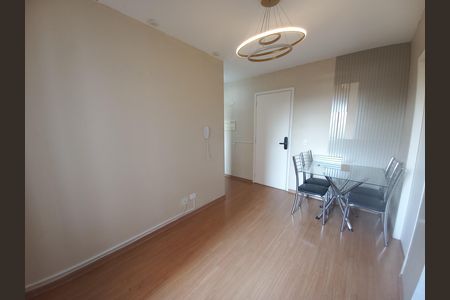 Apartamento à venda com 33m², 1 quarto e sem vaga Apartamento à venda com 33m², 1 quarto e sem vagaSala