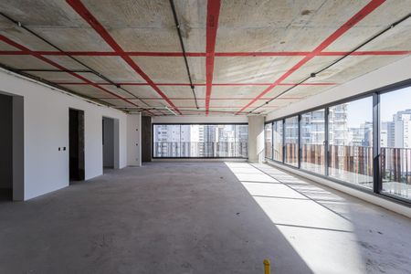 Apartamento à venda com 372m², 4 quartos e 5 vagasSala