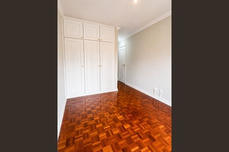 Apartamento para alugar com 102m², 3 quartos e 2 vagasQuarto 2