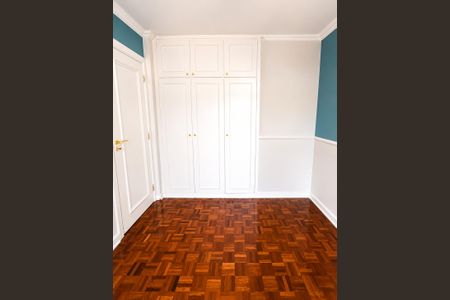 Apartamento para alugar com 102m², 3 quartos e 2 vagasQuarto 2