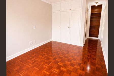 Apartamento para alugar com 102m², 3 quartos e 2 vagasQuarto 2