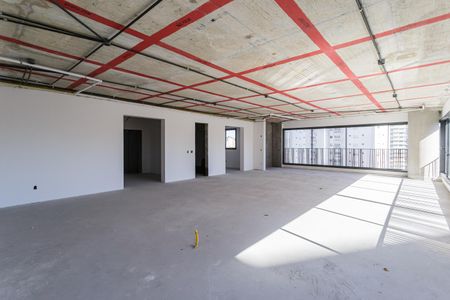 Apartamento à venda com 372m², 4 quartos e 5 vagasSala