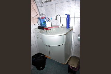 Casa à venda com 340m², 2 quartos e 3 vagas Casa à venda com 340m², 2 quartos e 3 vagasDetalhe - Banheiro Social