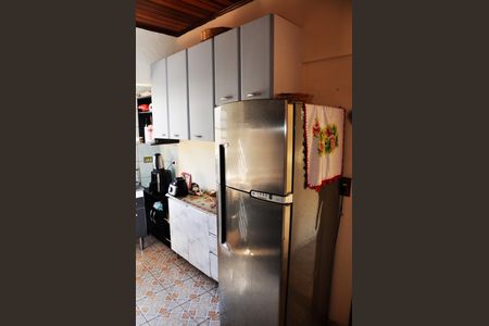 Casa à venda com 340m², 2 quartos e 3 vagas Casa à venda com 340m², 2 quartos e 3 vagasDetalhe - Cozinha