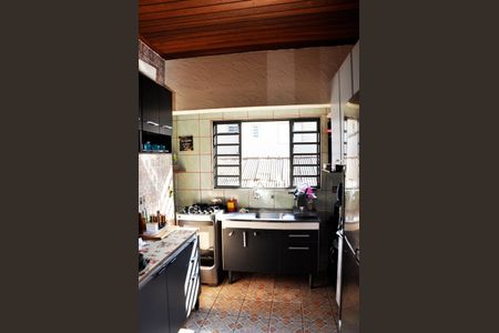 Casa à venda com 340m², 2 quartos e 3 vagas Casa à venda com 340m², 2 quartos e 3 vagasDetalhe - Cozinha
