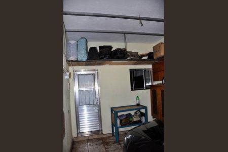 Casa à venda com 340m², 2 quartos e 3 vagas Casa à venda com 340m², 2 quartos e 3 vagasCasa 04