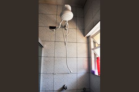 Casa à venda com 340m², 2 quartos e 3 vagas Casa à venda com 340m², 2 quartos e 3 vagasDetalhe - Banheiro Social