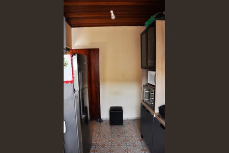 Casa à venda com 340m², 2 quartos e 3 vagas Casa à venda com 340m², 2 quartos e 3 vagasDetalhe - Cozinha