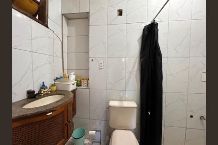Casa à venda com 420m², 2 quartos e 2 vagas Casa à venda com 420m², 2 quartos e 2 vagasSuíte - Banheiro
