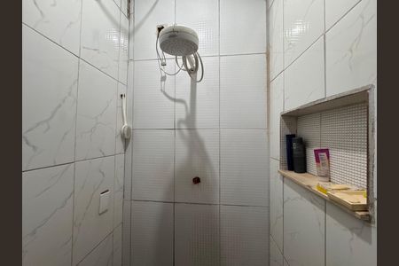 Casa à venda com 420m², 2 quartos e 2 vagas Casa à venda com 420m², 2 quartos e 2 vagasSuíte - Banheiro
