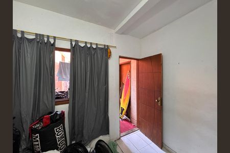 Casa à venda com 420m², 2 quartos e 2 vagas Casa à venda com 420m², 2 quartos e 2 vagasSuíte