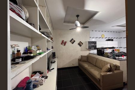Sala de casa à venda com 2 quartos, 420m² em Recreio dos Bandeirantes, Rio de Janeiro