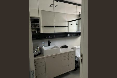 Apartamento à venda com 139m², 3 quartos e 2 vagas Apartamento à venda com 139m², 3 quartos e 2 vagasFoto 17