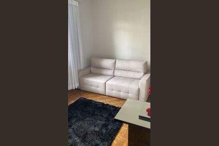 Sala  de apartamento para alugar com 2 quartos, 72m² em Centro, Belo Horizonte