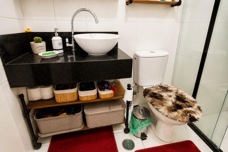 Apartamento para alugar com 51m², 2 quartos e 1 vaga Apartamento para alugar com 51m², 2 quartos e 1 vagaBanheiro
