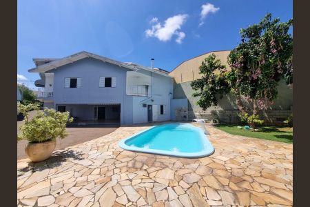 Casa de condomínio à venda com 465m², 3 quartos e 3 vagas Casa de condomínio à venda com 465m², 3 quartos e 3 vagasLazer
