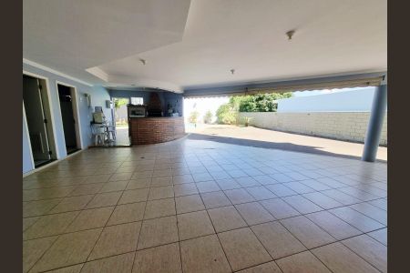 Casa de condomínio à venda com 465m², 3 quartos e 3 vagas Casa de condomínio à venda com 465m², 3 quartos e 3 vagasHall de Entrada