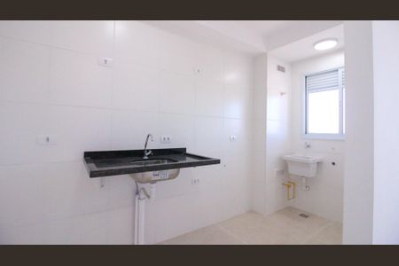 Cozinha de apartamento para alugar com 1 quarto, 29m² em Jardim Angela (zona Leste), São Paulo