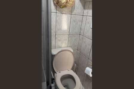 Banheiro  de apartamento à venda com 2 quartos, 51m² em Itaquera, São Paulo