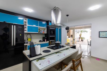 Cozinha de casa à venda com 4 quartos, 450m² em Vila Rosalia, Guarulhos