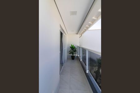 Sacada da Suíte de casa à venda com 4 quartos, 450m² em Vila Rosalia, Guarulhos