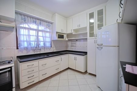 Cozinha de casa para alugar com 3 quartos, 110m² em Ermelino Matarazzo, São Paulo
