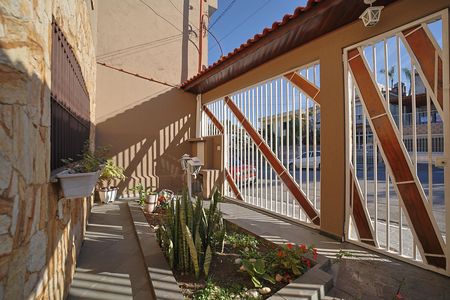 Casa para alugar com 110m², 3 quartos e 2 vagasGaragem