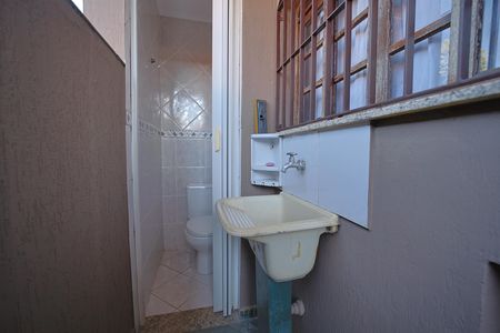 Casa para alugar com 110m², 3 quartos e 2 vagasLavabo